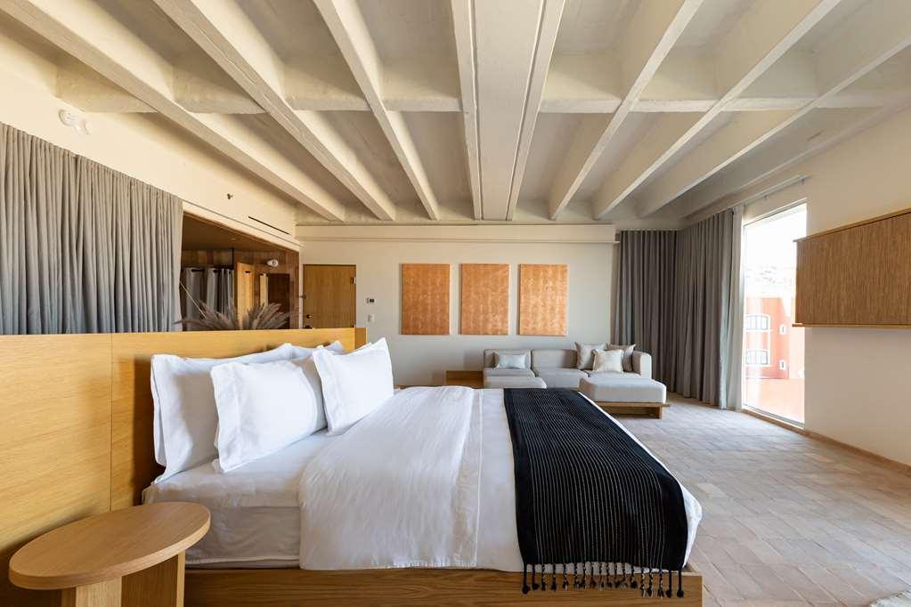 Albor San Miguel De Allende Tapestry Collection By Hilton Chambre photo